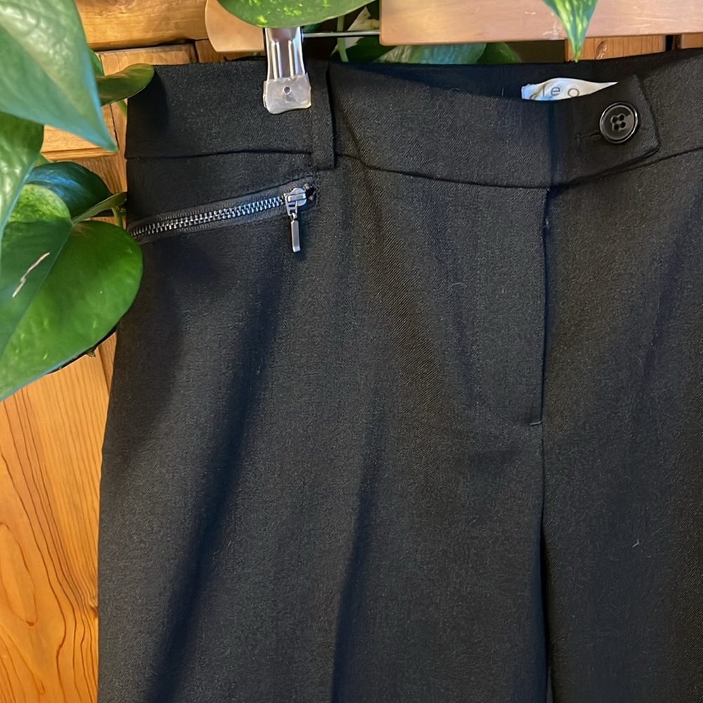 🌸Cleo creased black dress pants with zippered front pockets
